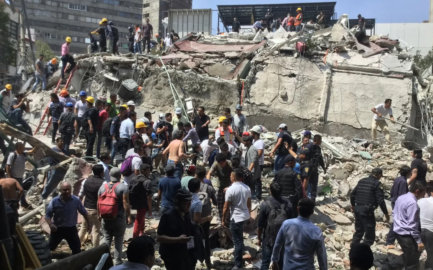 Terremoto_de_Puebla_de_2017_Ciudad_de_Mexico