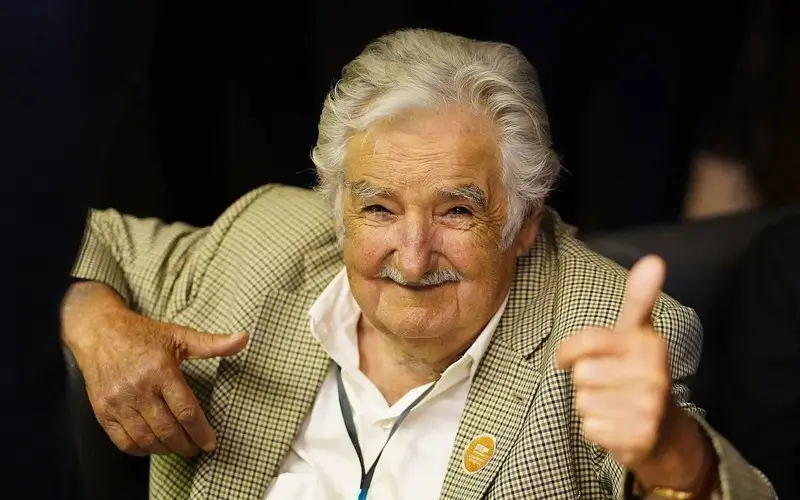 Pepe Mujica nos convida a viver, na prática, aquilo que pregamos b
